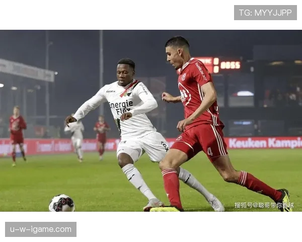 乌德勒支中场状态火热,强势表现助球队迈向胜利 乌德勒支中场状态火热,强势表现助球队迈向胜利