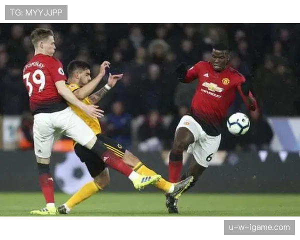 内维斯场均长传成功率与调度能力解析