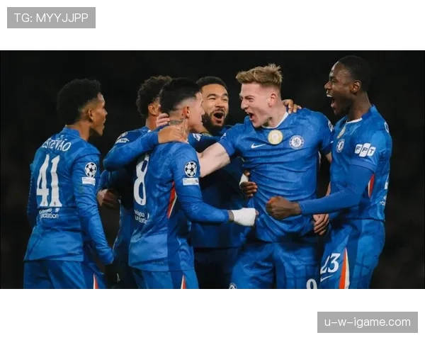 切尔西防线在高位压迫下是否频繁暴露身后空间,稳定性面临考验 切尔西防线在高位压迫下是否频繁暴露身后空间,稳定性面临考验